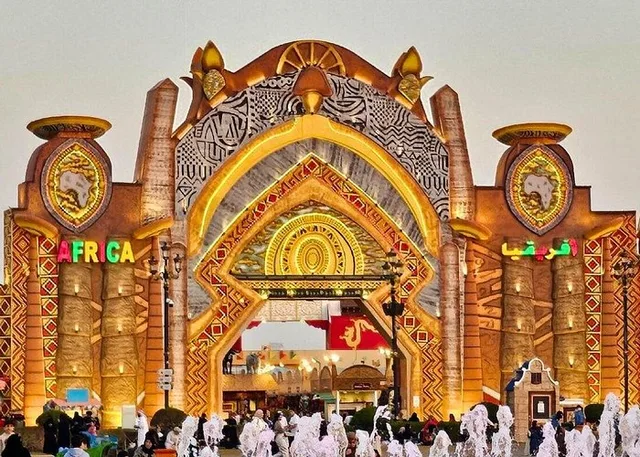 Private Dubai Shopping Tour with Global Village Tickets in Dubai — experience image 4 of 19