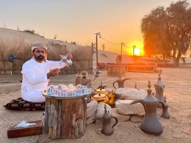 Al Marmoom Horse Riding Dubai with Oasis Visit & Refreshments in Dubai — experience image 4 of 11