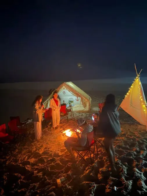 Abu Dhabi Island Evening: Private Beach BBQ & Bonfire Request in Abu Dhabi — experience image 3 of 6