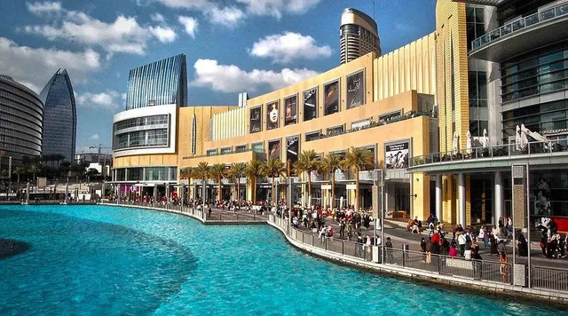 Private Dubai Shopping Tour with Global Village Tickets in Dubai — experience image 2 of 19