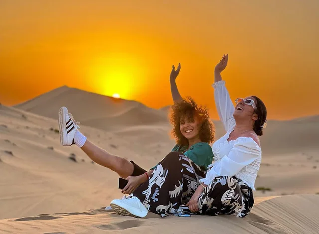 Abu Dhabi Sunrise Desert Safari: Early-Morning Dune Drive in Abu Dhabi — experience image 8 of 9