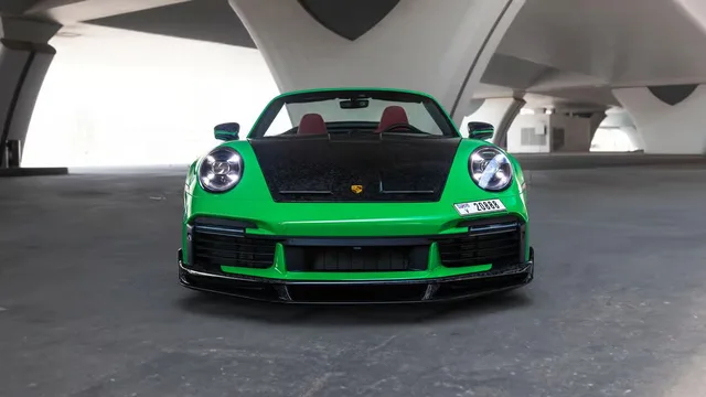 Porsche 911 Turbo S Rental Dubai: Self-Drive Daily Hire in Dubai — experience image 2 of 7