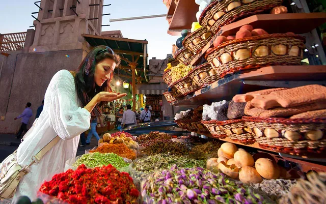 Private Dubai Shopping Tour with Global Village Tickets in Dubai — experience image 17 of 19