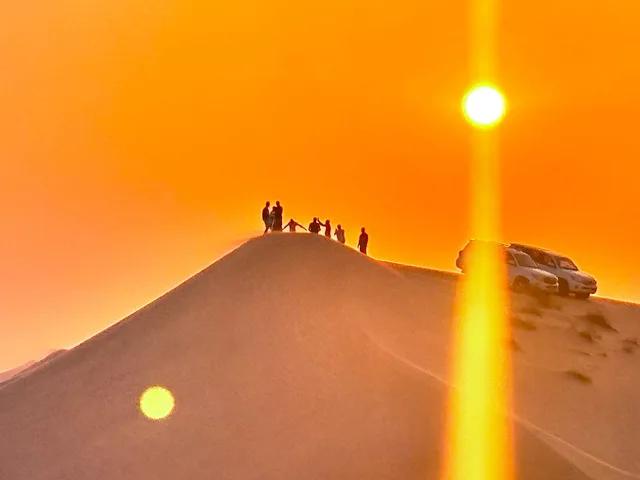 Abu Dhabi Evening Desert Safari with BBQ Dinner & Shows in Abu Dhabi — experience image 13 of 19