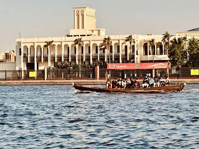 Old Dubai Walking Tour: Souks, Local Tastings & Abra Crossing in Dubai — experience image 2 of 19
