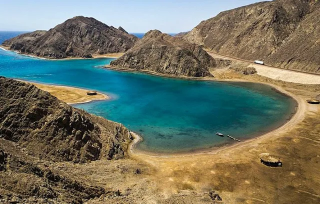 Wishwashi Canyon & Green Lake from Taba: Hiking in Taba — experience image 6 of 13