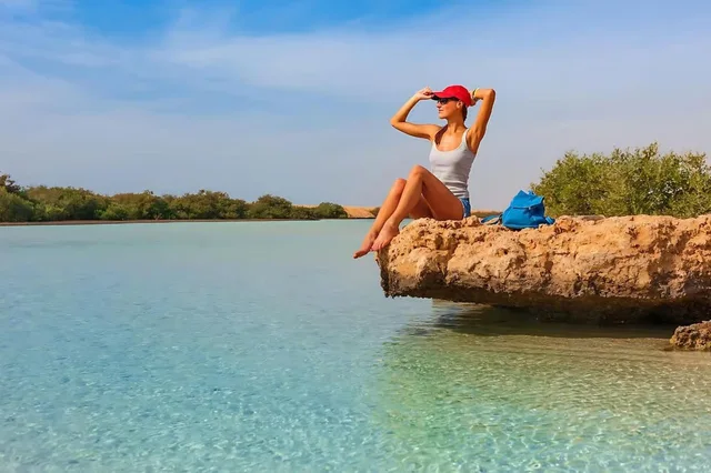 Ras Mohammed Bus Tour: Mangroves, Magic Lake & Reef in Sharm El Sheikh — experience image 19 of 31
