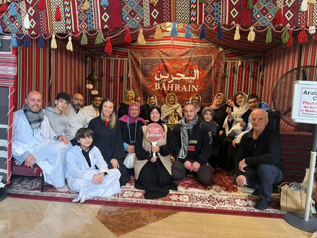 Bahrain South to North Tour: Tree of Life, Fort & Souq in Manama — experience image 4 of 8