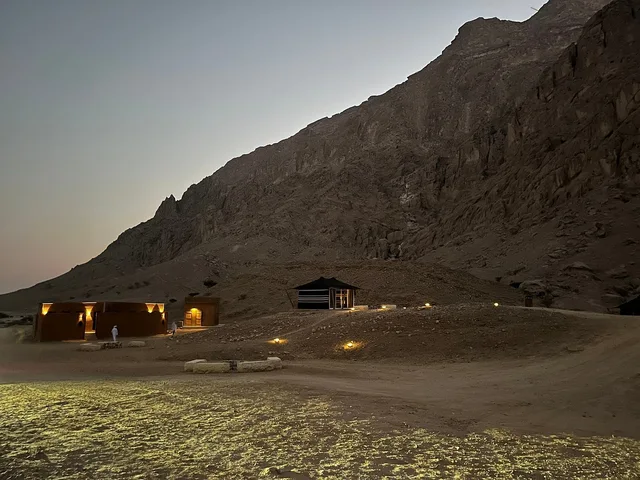 Jebel Hafit Desert Park Al Ain: Heritage Walks & Camping Options in Al Ain — experience image 4 of 15