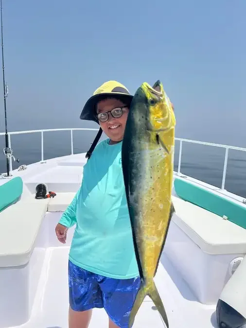 Private Fishing Trip Ras Al Khaimah: Four-Hour Open-Sea Charter experience in Ras Al-Khaimah