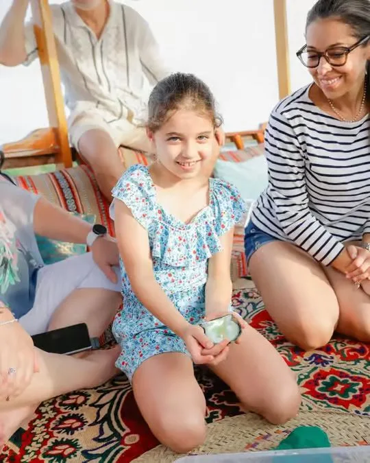 Abu Dhabi Pearl Heritage Experience with Oyster Opening in Abu Dhabi — experience image 14 of 15
