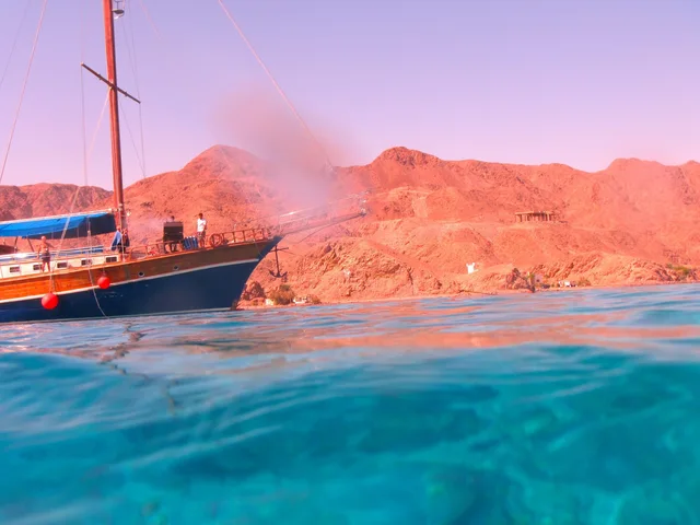 Pharaoh’s Island Snorkeling Tour from Taba with Lunch in Taba — experience image 6 of 17