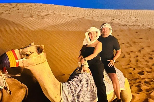 Abu Dhabi Evening Desert Safari with BBQ Dinner & Shows in Abu Dhabi — experience image 6 of 19
