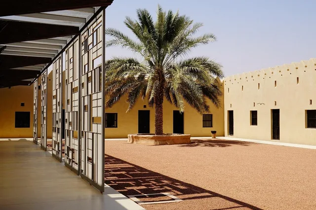 Hili Archaeology & Al Qattara Arts Centre: Private Al Ain Tour in Al Ain — experience image 16 of 22