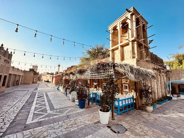 Old Dubai Walking Tour: Souks, Local Tastings & Abra Crossing in Dubai — experience image 10 of 19