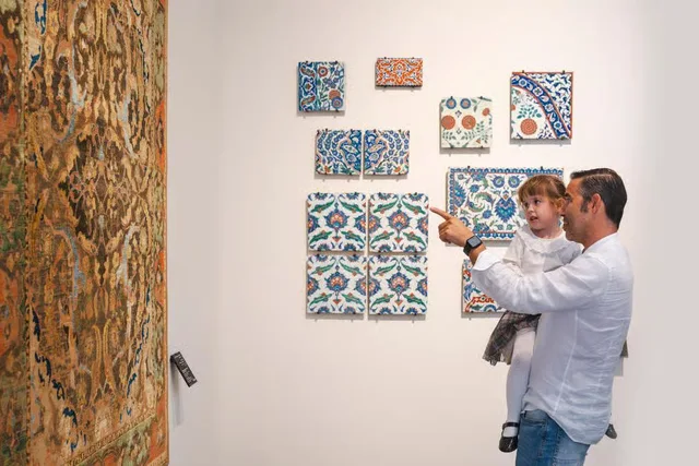 Abu Dhabi Museum Pass: Louvre, Zayed & Natural History in Abu Dhabi — experience image 5 of 16