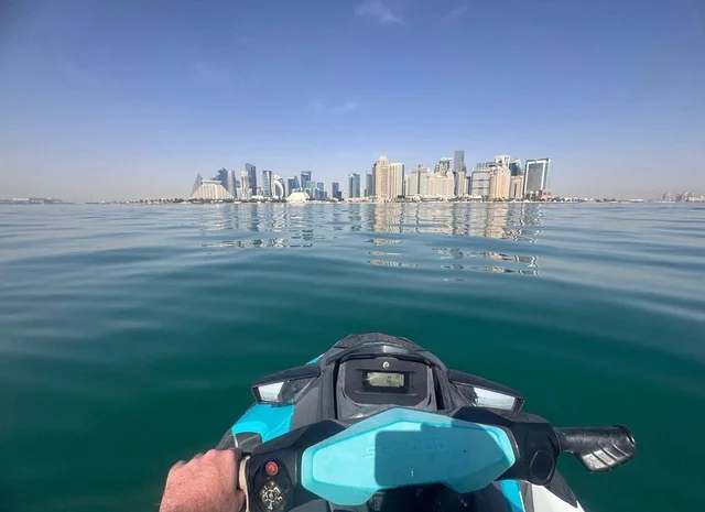 Katara Beach Jet Ski in Doha: 30 & 60 Minute Sessions in Doha — experience image 3 of 8