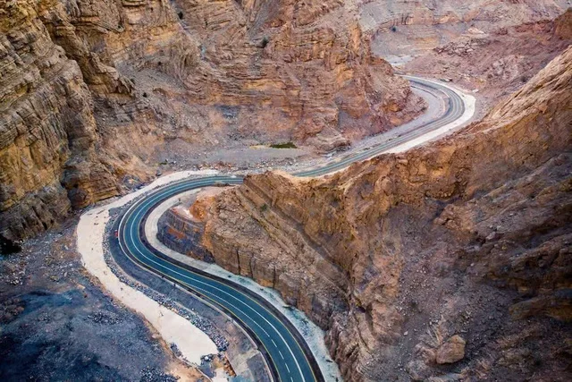 Private Jebel Jais Mountain Tour from Ras Al Khaimah in Ras Al-Khaimah — experience image 2 of 12