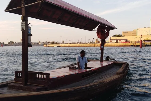 Private Dubai City Tour with Chauffeur & Guide: Six Hours in Dubai — experience image 4 of 7