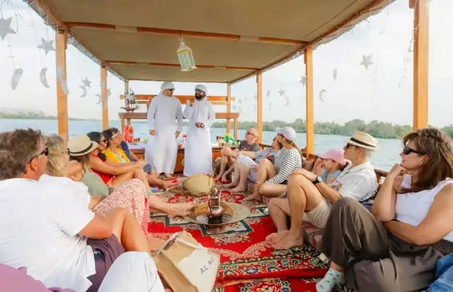 Abu Dhabi Pearl Heritage Experience with Oyster Opening in Abu Dhabi — experience image 3 of 15