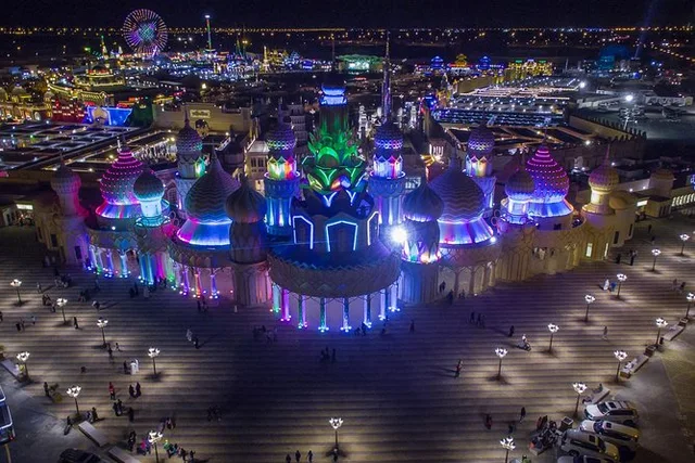 Private Dubai Shopping Tour with Global Village Tickets in Dubai — experience image 11 of 19