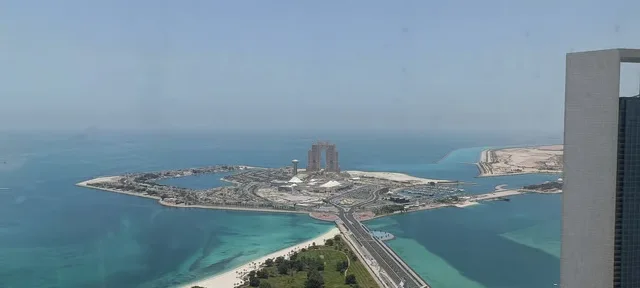 Abu Dhabi Private City Tour from Sharjah: Grand Mosque & Corniche in Sharjah — experience image 9 of 30