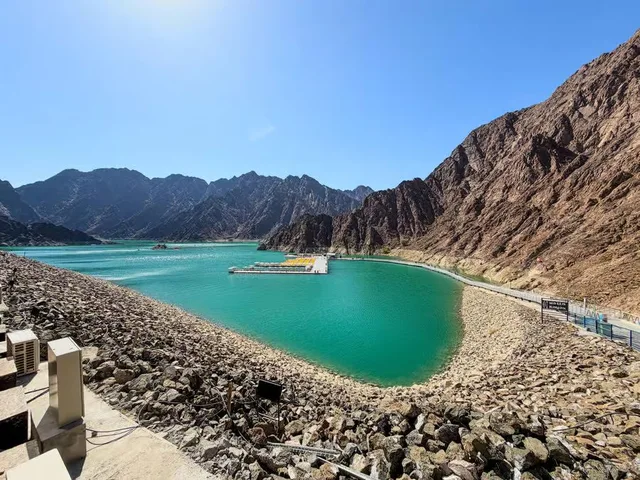 Hatta Day Trip from Dubai: Mountain Sightseeing & Kayaking Options in Dubai — experience image 10 of 20