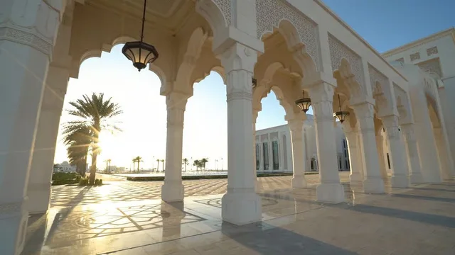 Qasr Al Watan Abu Dhabi Tickets: Palace & Gardens in Abu Dhabi — experience image 2 of 9