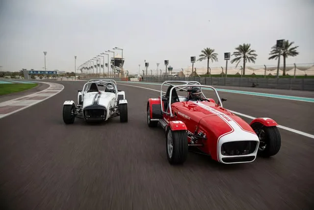 Yas Marina Circuit Guided Tour: Behind the Scenes in Abu Dhabi — experience image 4 of 4