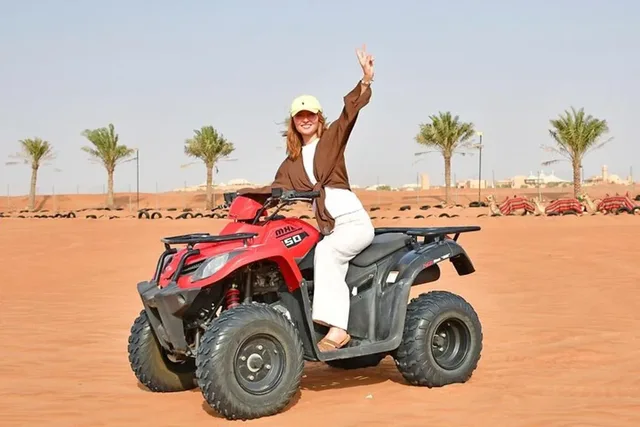 Private Morning Desert Safari Dubai with Wildlife & Al Qudra Lakes in Dubai — experience image 11 of 18