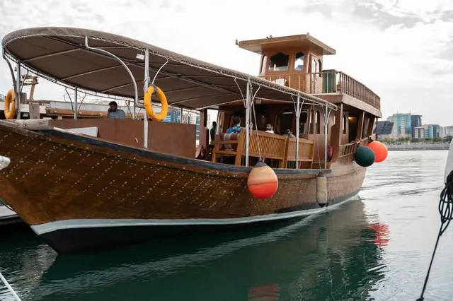 Doha Sunset Dhow Cruise: Skyline & Buffet Dinner Options in Doha — experience image 8 of 10