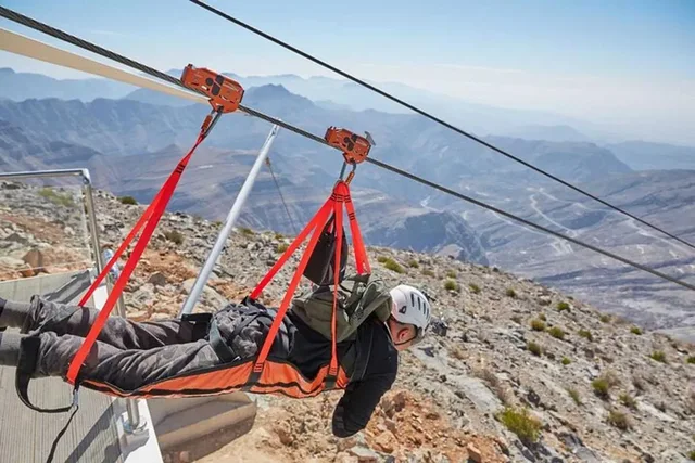 Jais Flight Zipline Ras Al Khaimah: Jebel Jais Tickets in Ras Al-Khaimah — experience image 5 of 9