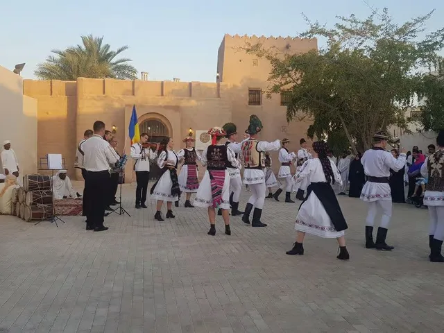 Heart of Sharjah Heritage Walking Tour: Museums & Old Souqs in Sharjah — experience image 12 of 15