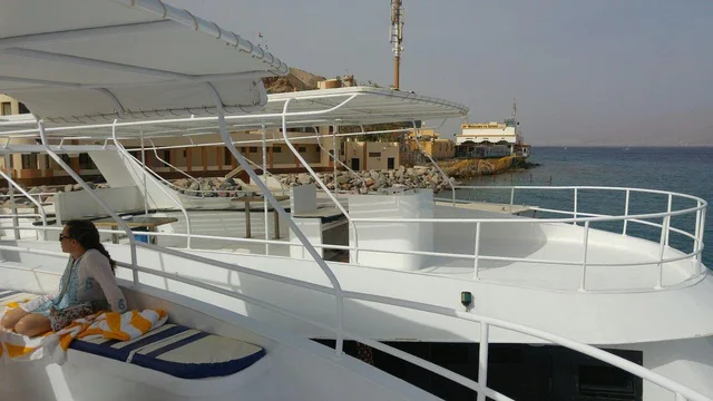 Pharaoh’s Island Snorkeling Tour from Taba with Lunch in Taba — experience image 11 of 17