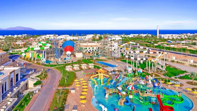 Sharm Aqua Park Day with Lunch: Mega Fun Enquiry in Sharm El Sheikh — experience image 3 of 5