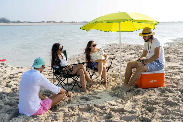 Abu Dhabi Island-Hopping Cruise: Four Hours from Al Bateen in Abu Dhabi — experience image 9 of 12
