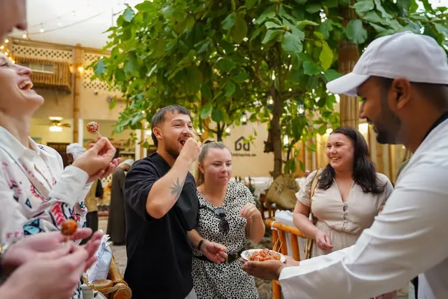 Old Dubai Premium Food Tour: Al Khayma, Souks & Abra Ride in Dubai — experience image 22 of 25