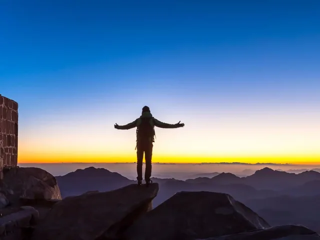 Mount Sinai Sunrise Trek & Monastery from Sharm in Sharm El Sheikh — experience image 2 of 10