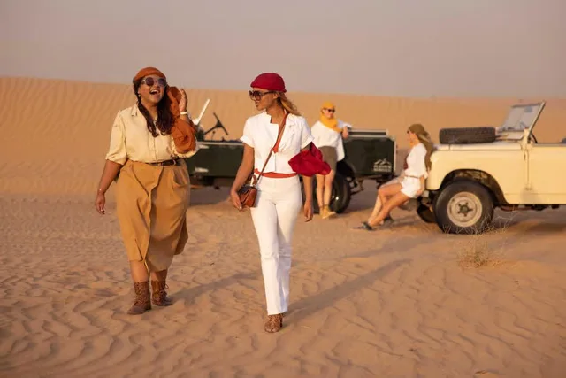 Dubai Heritage Desert Safari by Vintage Land Rover with Dinner in Dubai — experience image 18 of 26