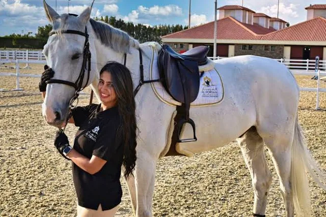 Al Forsan Horse Riding Abu Dhabi: 20-Minute Ride in Abu Dhabi — experience image 3 of 9
