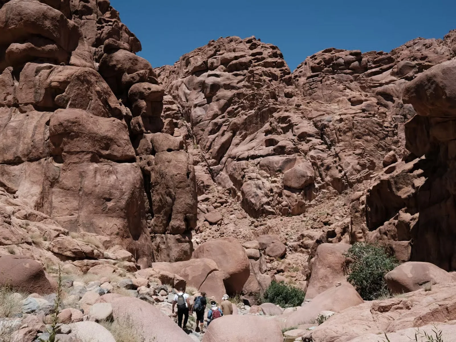 Sharm Coloured Canyon & Dahab Safari with Snorkeling experience in Sharm El Sheikh