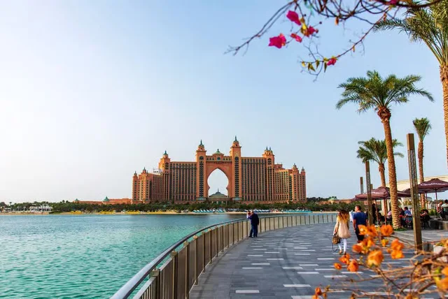 Half-Day Dubai City Tour: Old & New Dubai with Abra Ride in Dubai — experience image 3 of 7