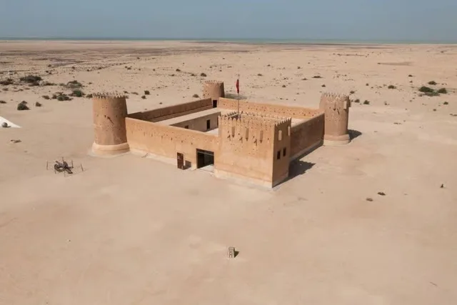 North Qatar Tour: Al Zubarah Fort, Mangroves & Al Khor in Doha — experience image 8 of 10
