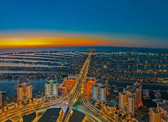 The View at The Palm Tickets: Level 52 & Upgrade Options in Dubai — experience image 4 of 8