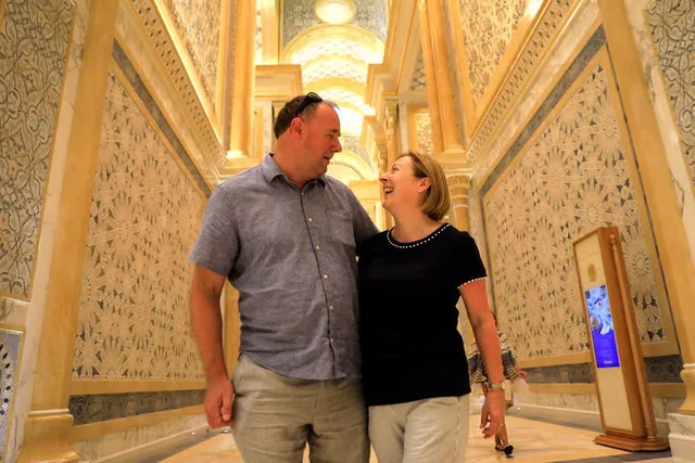 Abu Dhabi Tour from Dubai: Grand Mosque, Palace & Etihad Towers in Dubai — experience image 14 of 24