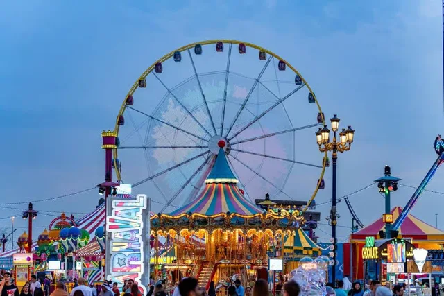 Global Village Dubai Tickets with Hotel Transfers in Dubai — experience image 10 of 19