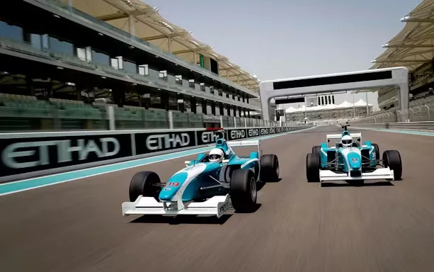 Formula Yas 3000 Driving Experience at Yas Marina Circuit in Abu Dhabi — experience image 6 of 8