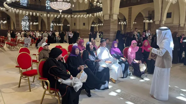 Bahrain Cruise Bus Tour: Fort & Manama Souq at Your Pace in Manama — experience image 3 of 15