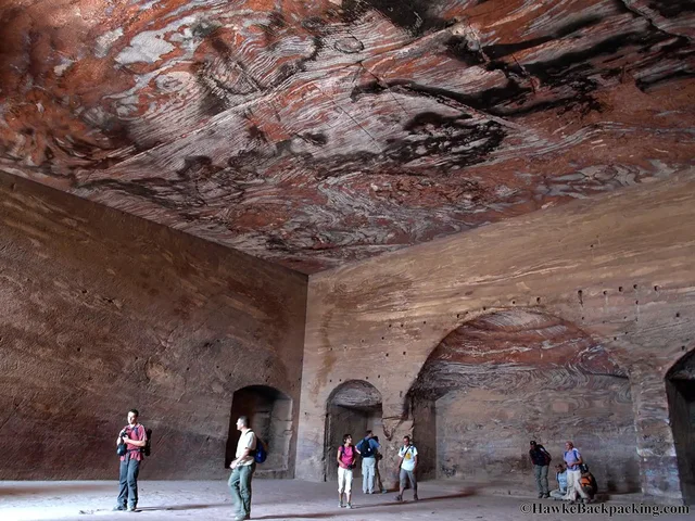 Petra Day Trip from Taba: Ferry, Siq & Treasury in Taba — experience image 7 of 18