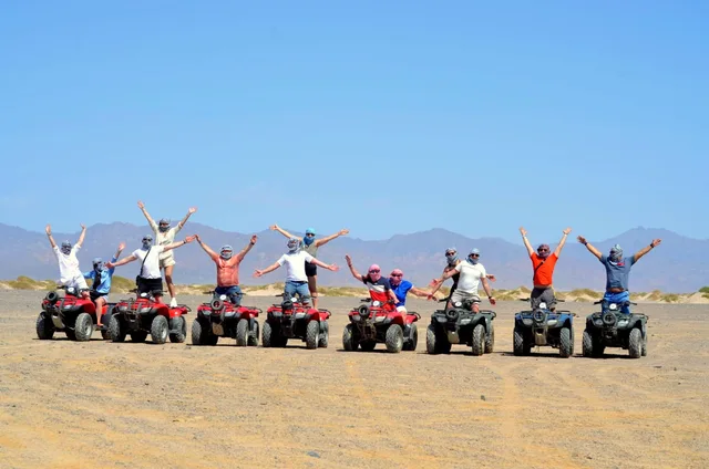Coloured Canyon Jeep Safari from Taba with Lunch in Taba — experience image 3 of 20